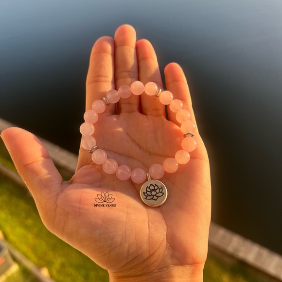 Rose Quartz Lotus Bracelet - Picture 4 of 8